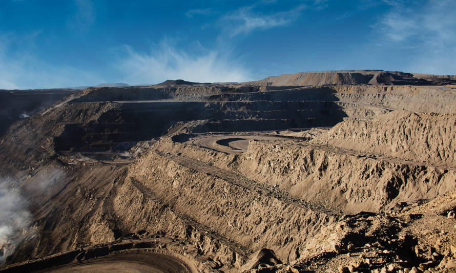 Chile cae 11 puestos en ranking mundial de minería