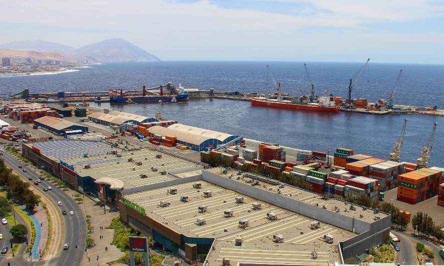 Puerto Antofagasta nexo principal entre Argentina, Asia y EE.UU. para la exportación litio trasandino