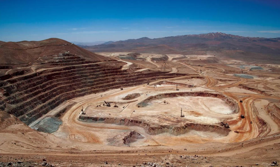 Perú impulsa nuevas disposiciones en su registro de mineros 