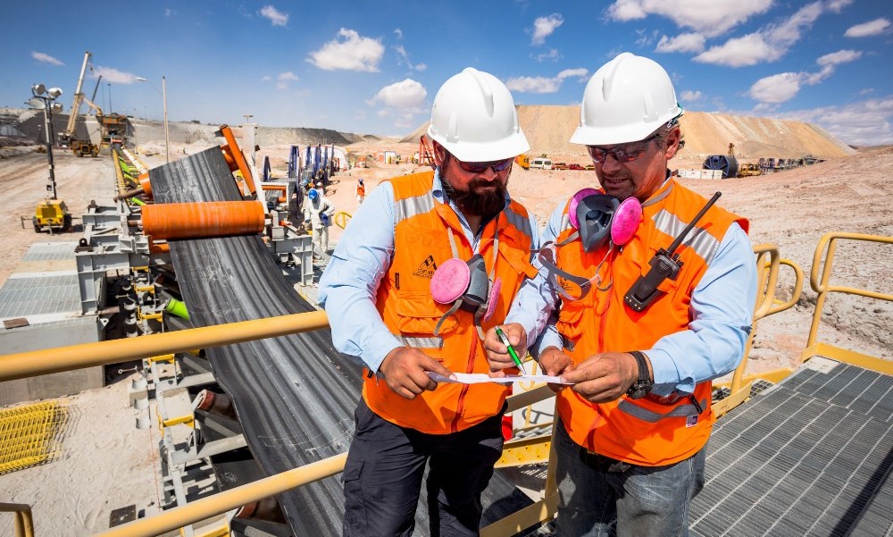 Generación de empleo en minería creció 0,4% en los últimos doce meses