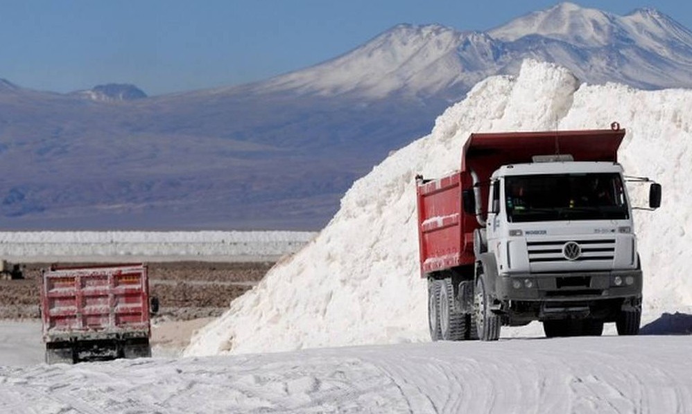 SQM estima aumento anual de 80% en demanda mundial de litio