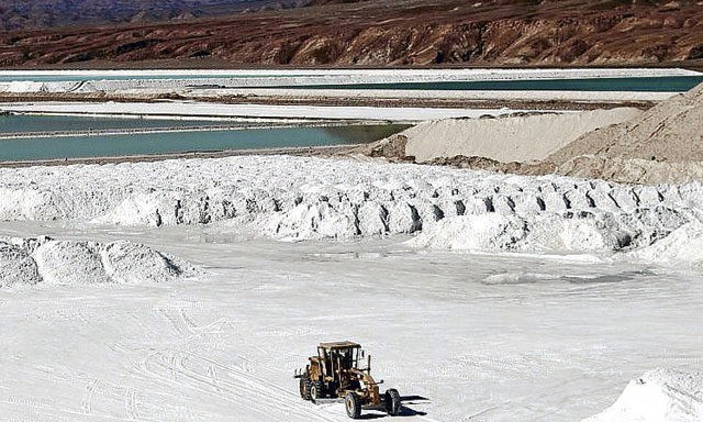 Tres empresas son seleccionadas por Corfo para industrializar el litio en Chile
