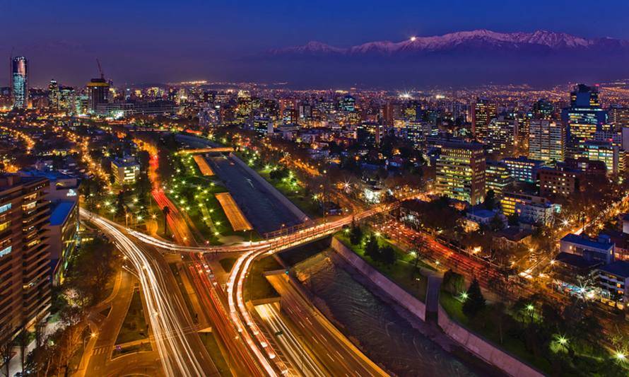 Proyecto busca regular el uso nocturno de energía en edificios corporativos y comerciales