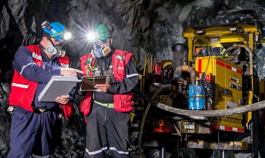 Lundin Mining se mantiene cauteloso ante crisis en Chile