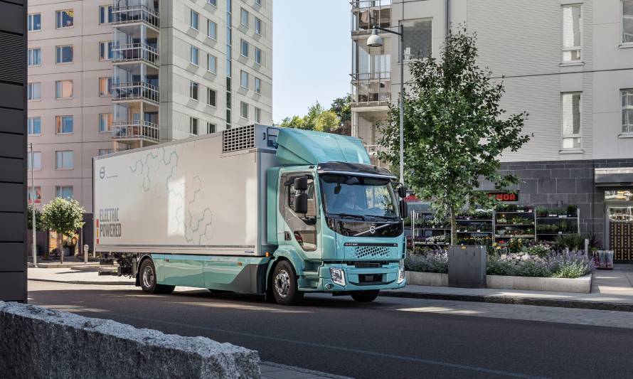 Volvo Trucks anuncia venta de camiones eléctricos para transporte urbano