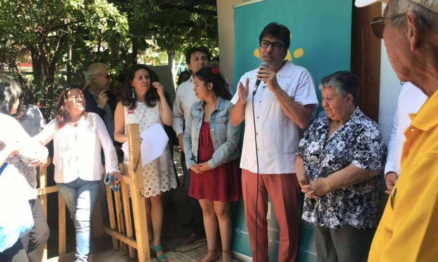 Recoleta lanzó proyecto de "Energía Popular" para reducir a cero la cuenta de luz