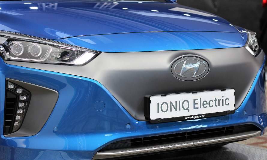 Aumenta la venta de vehículos eléctricos e híbridos en Chile