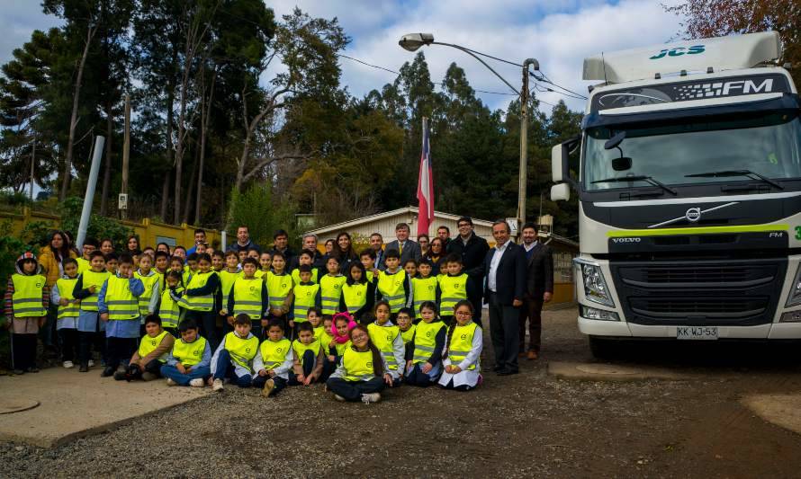 Volvo Chile educó a más de 300 niños como "Embajadores de la seguridad vial”
