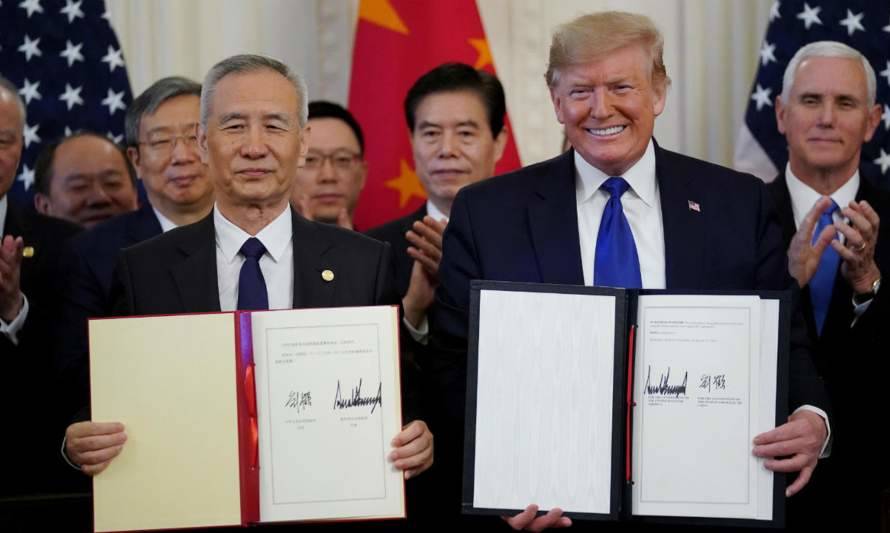 Estados Unidos y China firman primera fase de acuerdo comercial