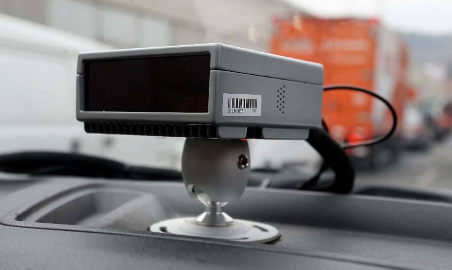 Vehículo con Conducción Segura: La alternativa de SAMTECH para evitar accidentes de trayecto
