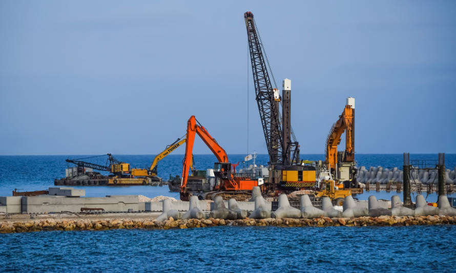 Anglo American estudiaría construir planta desalinizadora