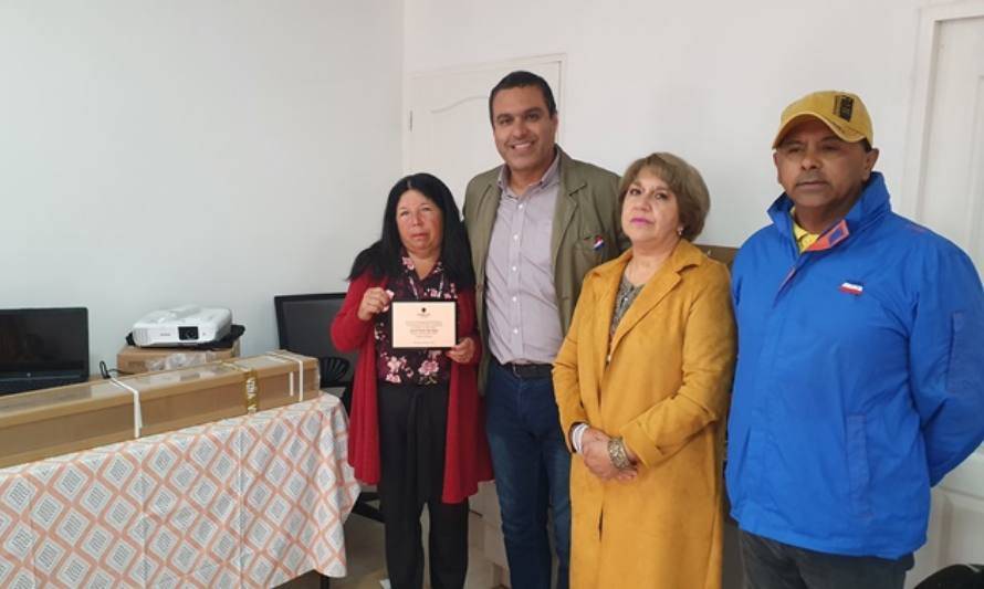 Vecinos de Valle Alegre contarán con nueva sala de computación