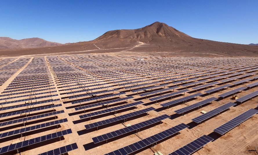 Empresa Repsol producirá energía renovable en Chile