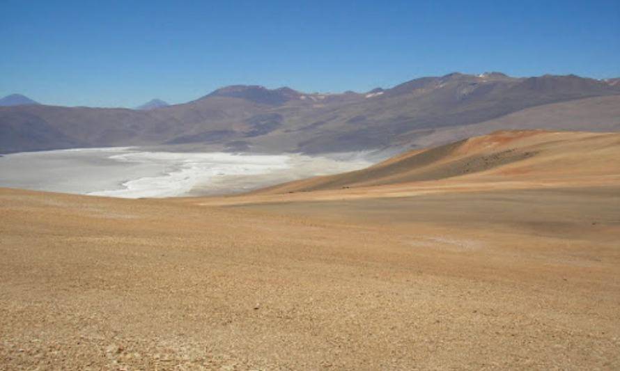 ENAMI inició licitación para exploración de los salares Infieles y Aguilar