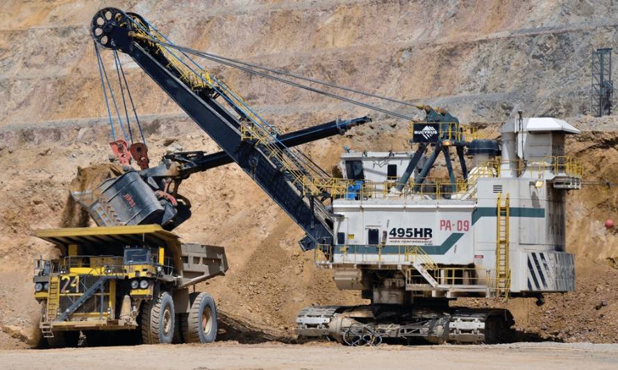 Minería destaca dentro de los pocos sectores con crecimiento en 2020