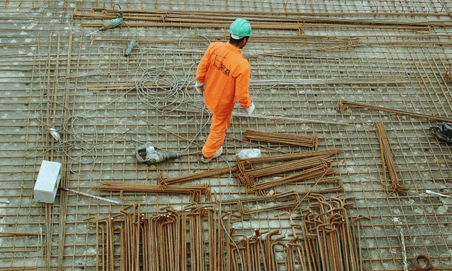 "Energía que deja Huella" concretó diez proyectos de infraestructura pública a comunas del sur