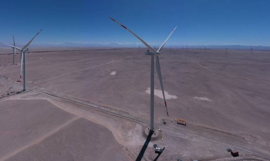 ENGIE Chile desarrollará proyectos híbridos con tecnología eólica, solar y baterías 