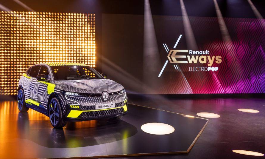 Renault pisa el acelerador y anuncia su estrategia eléctrica eWays