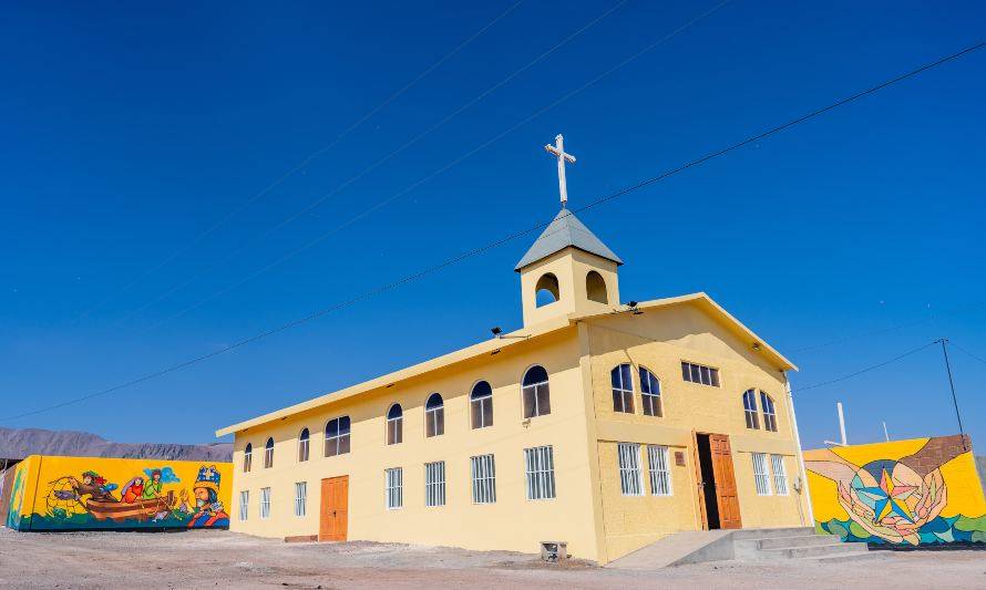 Comunidad de Chanavayita recibió obra de remodelada Parroquia María Estrella del Mar