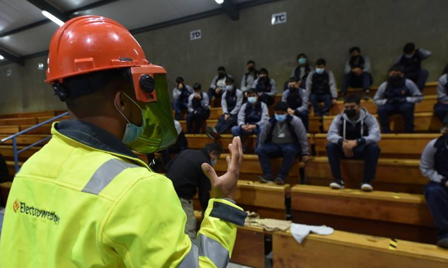 Colegio Técnico Don Bosco conmemora el Día de la Educación Técnico-Profesional