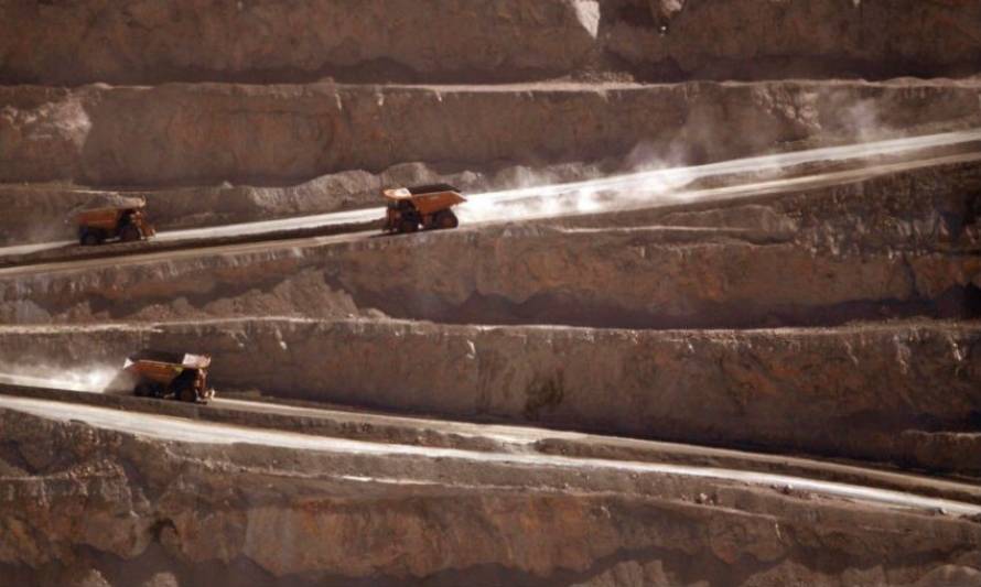 Queda en estudio solicitud de levantamiento de medida cautelar a minera Cerro Colorado de BHP