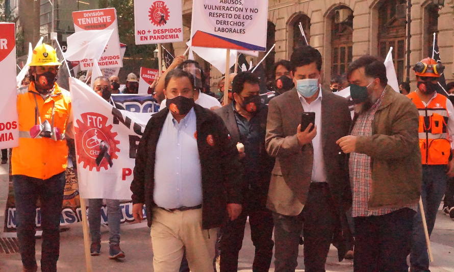 Patricio Elgueta, presidente de la FTC: "Los trabajadores y trabajadoras vamos a defender nuestra empresa"