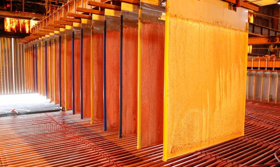 Mineras del Grupo Luksic postulan a The Copper Mark
