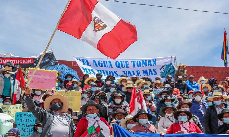 Comunidades de Ayacucho retoman protestas y dan ultimátum a las mineras