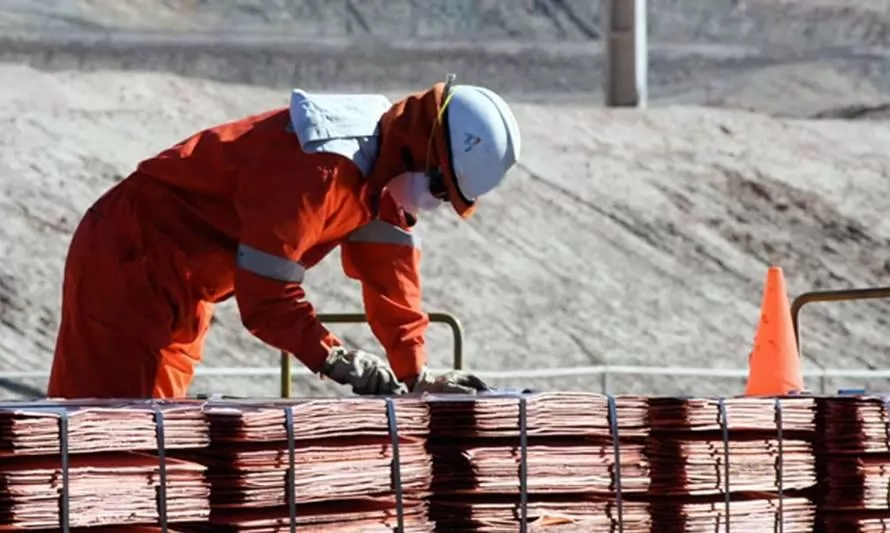 Cátodos de cobre y carbonato de litio impulsan crecimiento de las exportaciones en primer trimestre de 2022