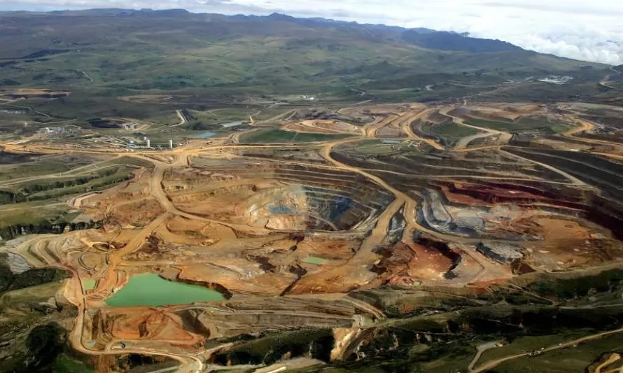 Perú extiende beneficio de devolución de impuestos a la minería y explotación petrolera
