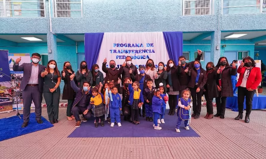 Firman convenio de transferencia pedagógica que beneficiará a 7 jardines infantiles de Antofagasta y Tarapacá