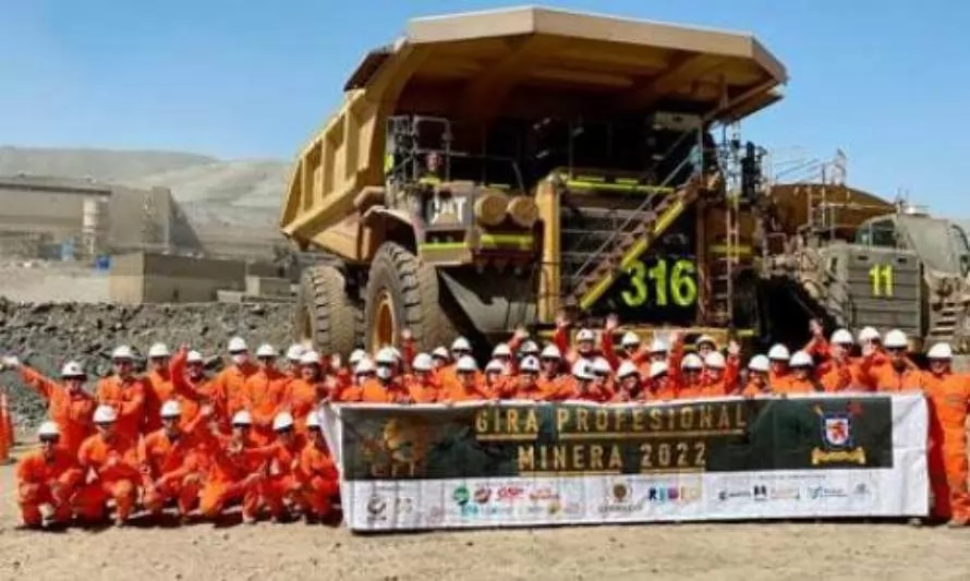 Estudiantes de Ingeniería en Minas finalizan “Gira Minera 2022” por el norte del país