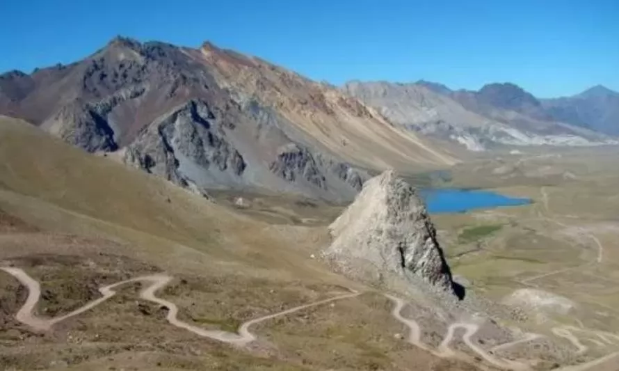 Buscan comenzar la exploración en Cerro Amarillo en Mendoza