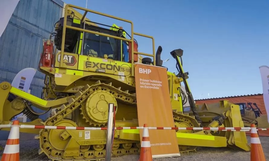 BHP recibe los primeros bulldozer híbridos de Sudamérica