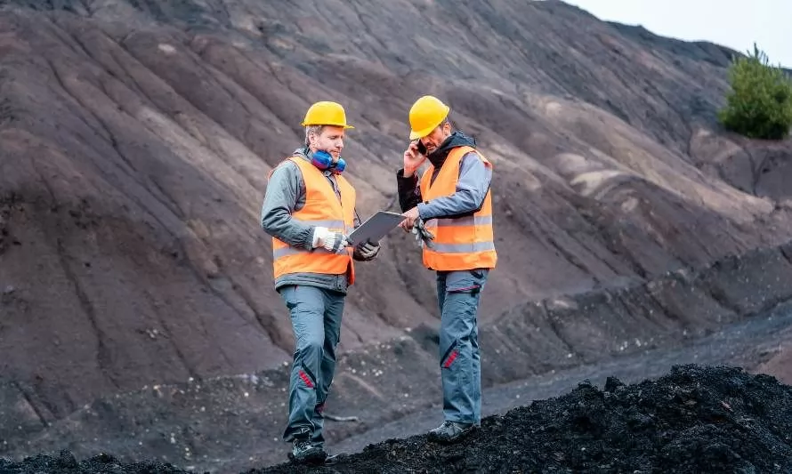 ¿Cómo se comunican los trabajadores de la minería?