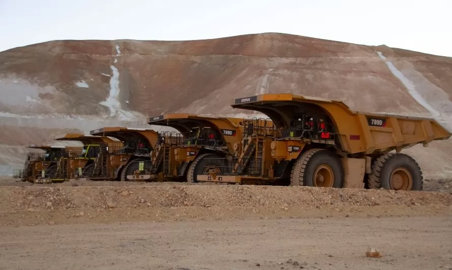 Sudafricana Gold Fields iniciará con retraso su operación de Salares Norte