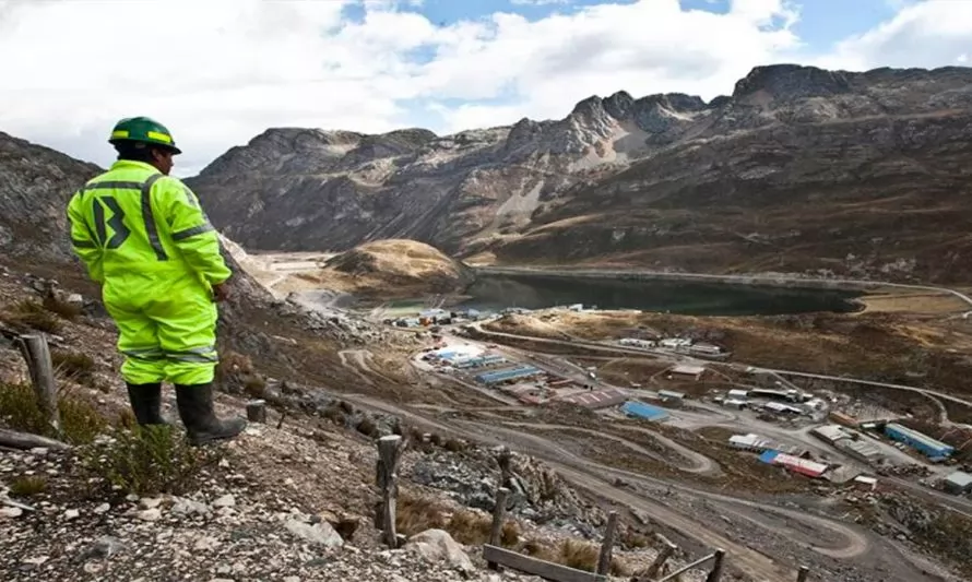 Minera Buenaventura suspendió sus operaciones en Julcani tras protestas en Perú