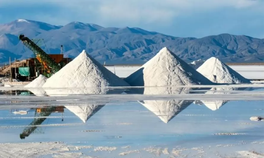Salar Atacama se encuentra dentro de las 10 operaciones de litio más grandes del mundo