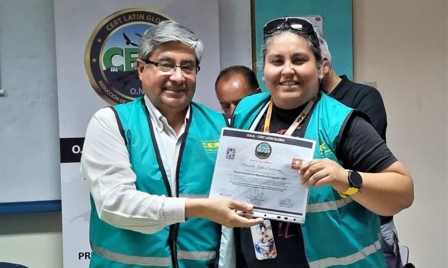 Codelco Salvador y Municipalidad de Diego de Almagro continúan capacitando a la comunidad ante riesgos de desastres