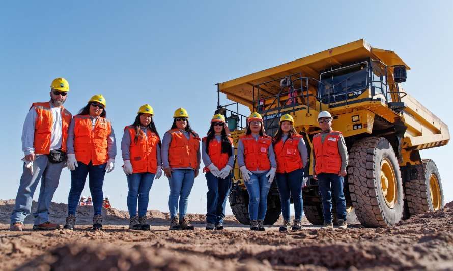 Más de 1.400 beneficiados tendrá el Programa de Formación para Comunidades 2023 de SQM