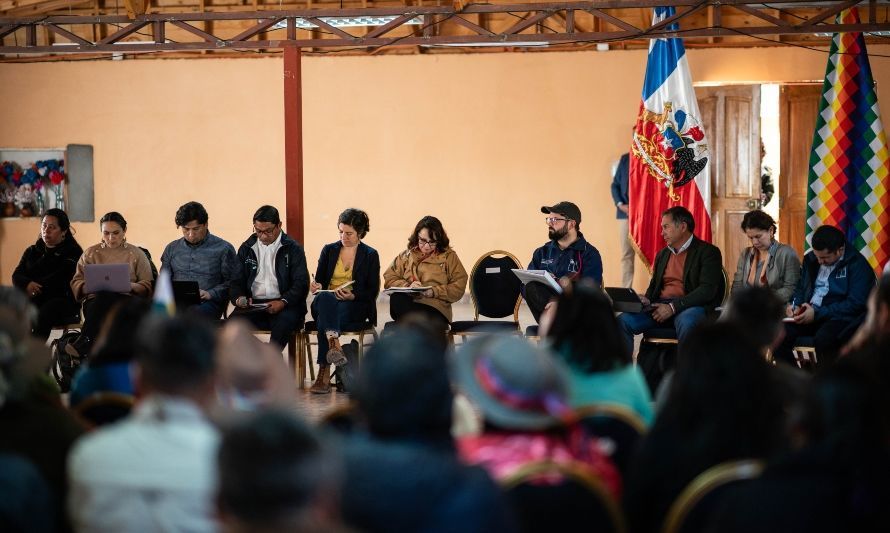 Presidente Boric se reúne con pueblos atacameños por Estrategia Nacional del Litio