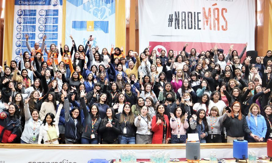 Participantes de Escuela de Mujeres Líderes de Codelco comenzaron acercamiento a la minería 