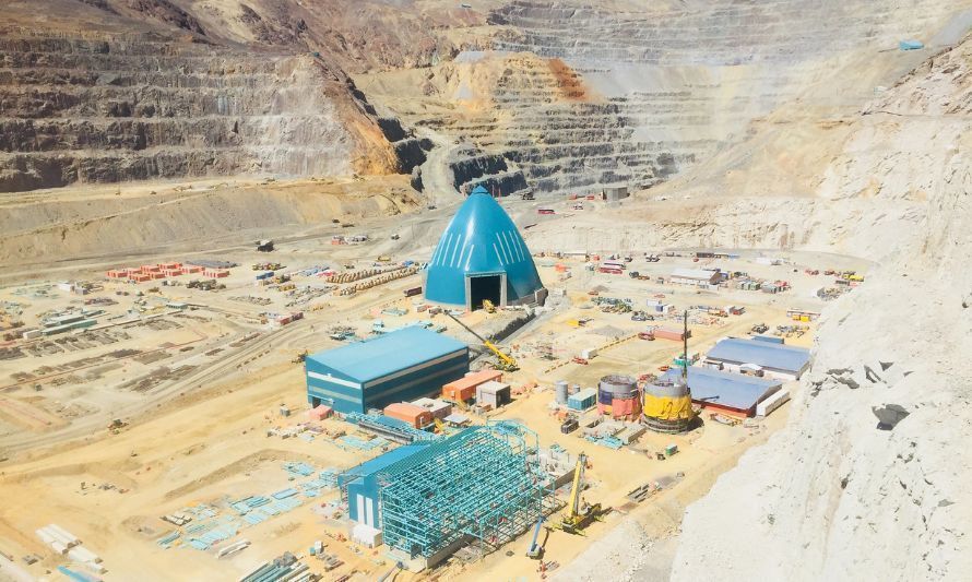 Traspaso Andina, Codelco.