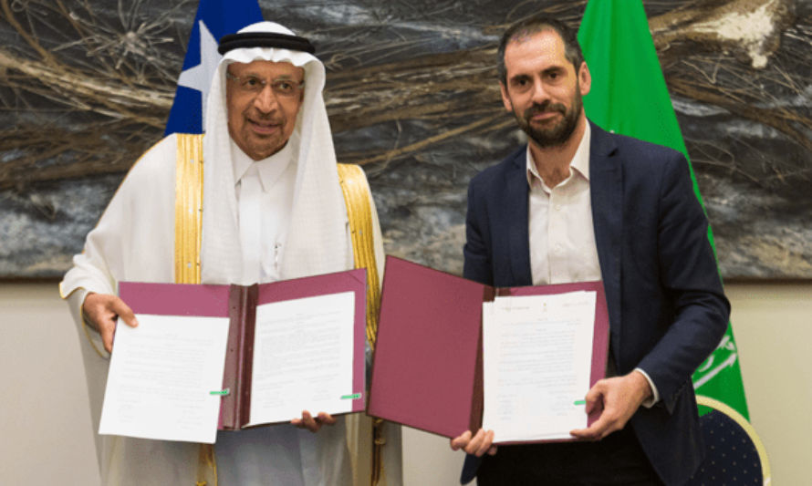 Energías renovables, hidrógeno verde y manejo de recursos hídricos fueron parte de las conversaciones entre Chile y ministro de Arabia Saudita