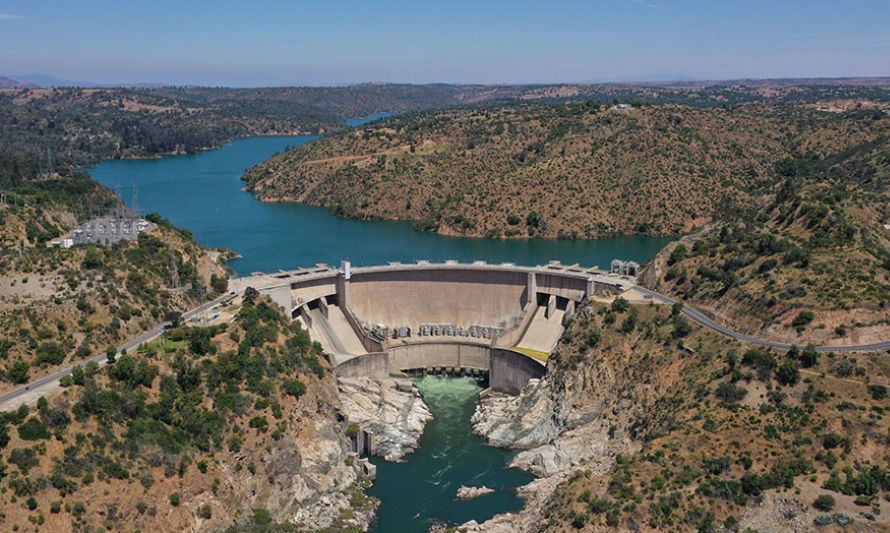 Enel Generación anunció cierre de compuertas del Embalse Rapel