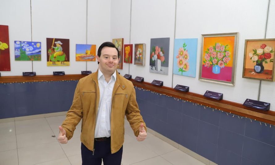 “Magia de Luz” es la primera exposición del pintor y trabajador tenientino José Dintrans