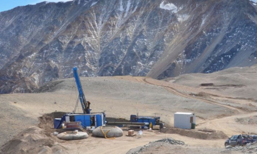 wealth-minerals fin.jpg