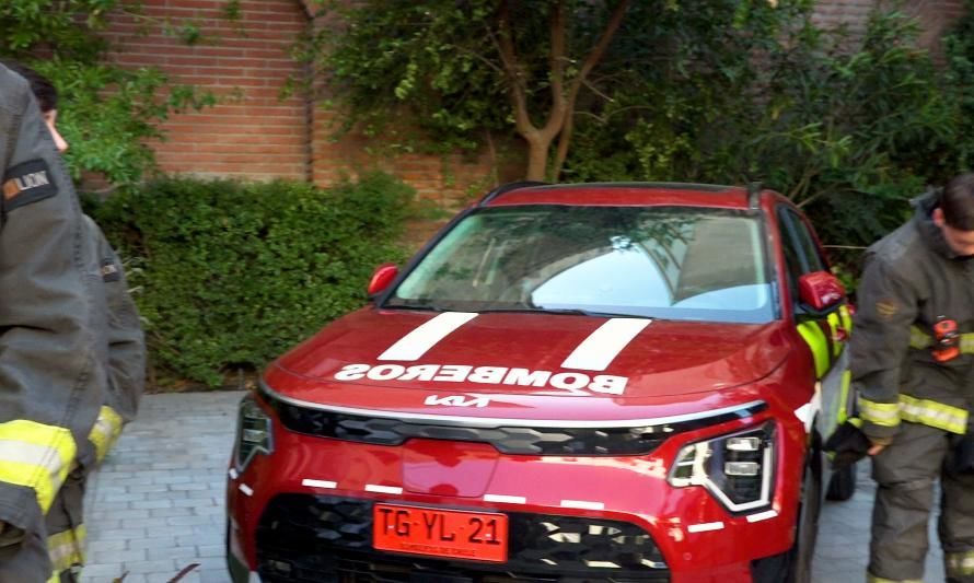 Bomberos de Santiago operará el primer carro eléctrico de Sudamérica