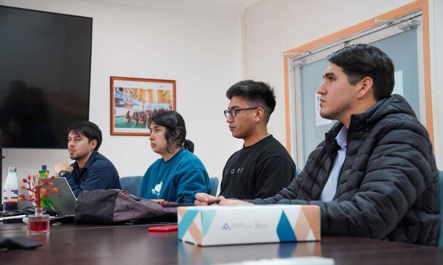 Estudiantes utilizan inteligencia artificial para prevenir accidentes en minería