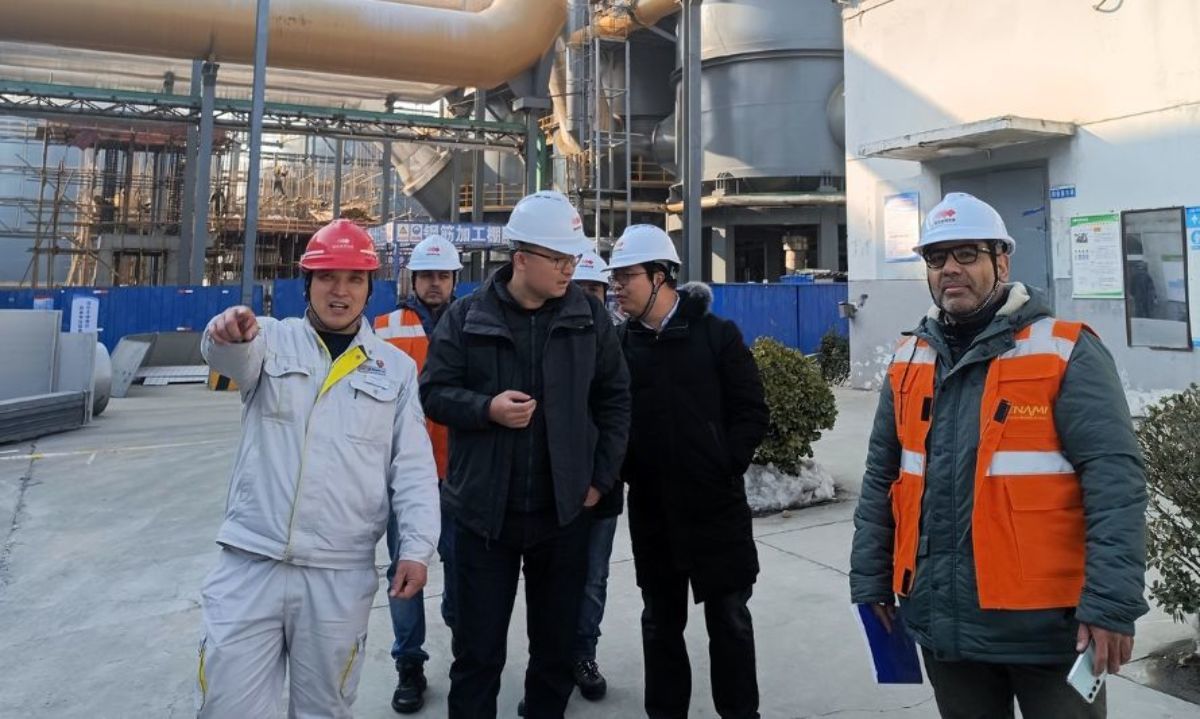 Enami avanza en estudios de ingeniería para modernizar Fundición Paipote y visita fundiciones en China